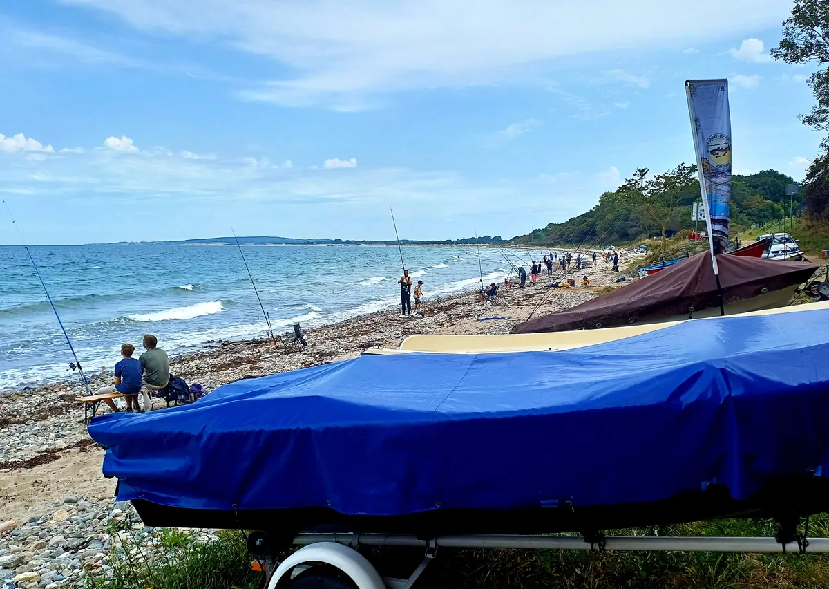 Das Spanferkel am Strand – Foto 3