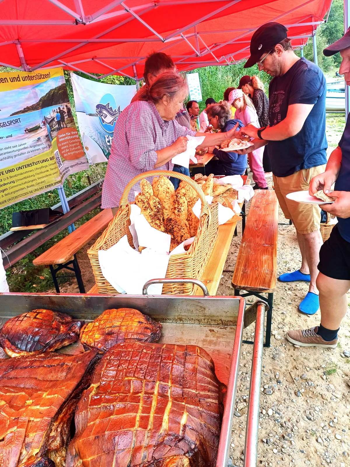 Das Spanferkel am Strand – Foto 6